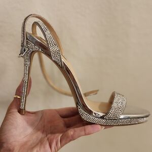 STEVE MADDEN RHINESTONES SANDALS